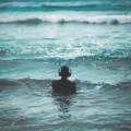 Rest and Relax Nature Sounds、Wavesand、Lufhavn - Relaxing Ocean's Chorus