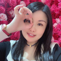Vicky琪琪 - 红蝴蝶
