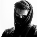 GLXNL、Dennis Cruz - Bad Behaviour (feat. Dennis Cruz)
