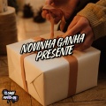 Novinha Ganha Presente (Explicit)