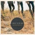 A Rocket To The Moon - First Kiss