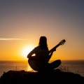 Relajacion y Guitarra Acustica、Alegre Musica Relajante de Guitarra、Musica Relajante de Guitarra Todas Las Estrellas - Zona De Confort De Guitarra