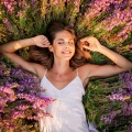 Cena Música Chillout、Relajación y Equilibrio、Asistente sonoro calmante - Momentos De Tranquilidad Llenos De Calma Reparadora
