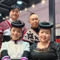 杨建策、龙崇钦 - 相聚在今天-龙崇钦&张小芳