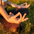 Filosofía dual、Listas de reproducción de música de yoga para clases de yoga、Música Cristiana de Yoga - Los Sonidos Se Mezclan Con Los Movimientos