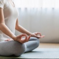 Hipnoterapia、Ritmos Tranquilos para Meditar、Espíritu de gracia - El Día Pacífico Se Despliega En Silencio