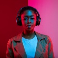 Chill Hop Beats、The Rainforest Collective、Natural Sound Makers - Never Back Down