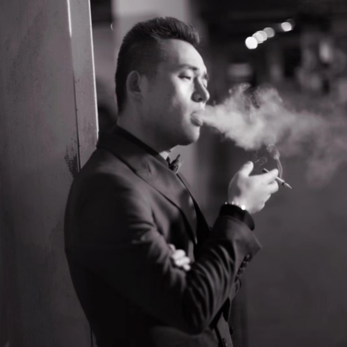 三十岁以上男士微信头像 20180728031650771256.png