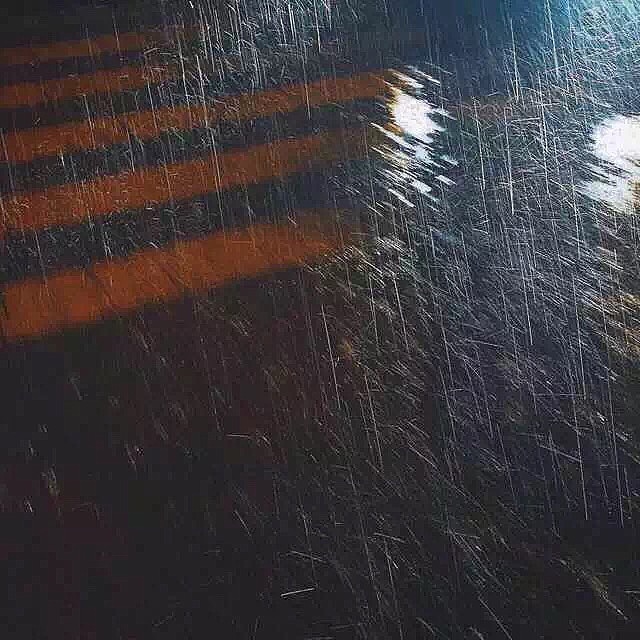 雨天歌词,雨天歌词完整版