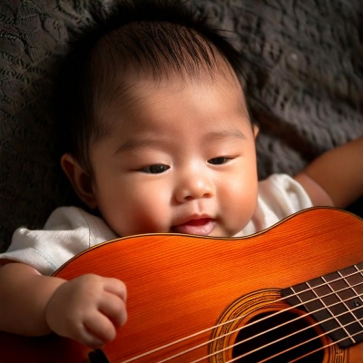 Baby's World: Gentle Guitar Music for Little Ones