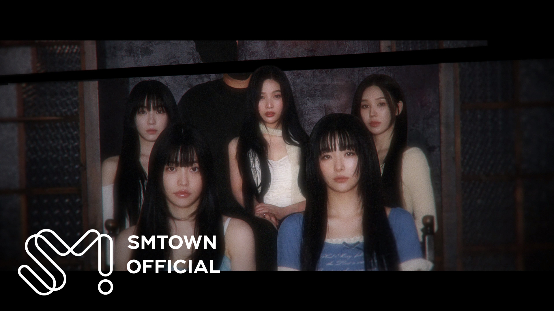 Red Velvet - Red Velvet《Chill Kill》MV