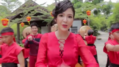 钟盛忠、钟晓玉、M Girls、八大巨星 - 新年团圆