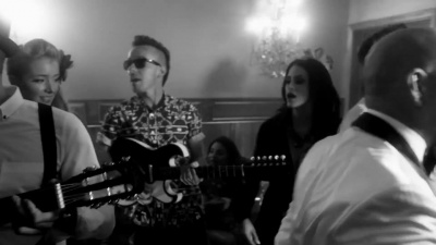 Pitbull、John Ryan - Fireball