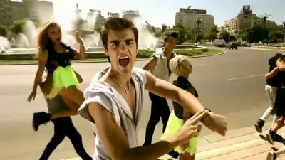 La La Band - Dance Dance DanceFeat. John Puzzle