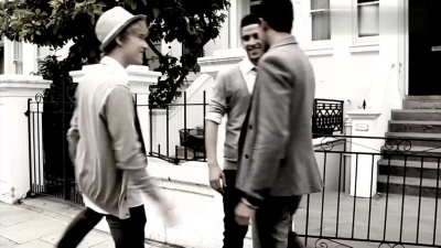 Auryn - Last Night On Earth