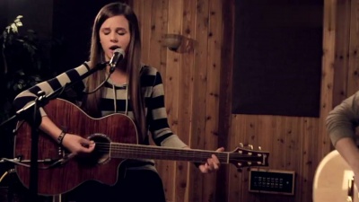 Tiffany Alvord - She Will Be Loved iTunes 现场版
