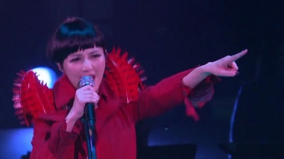 杨千嬅 - 抬起我的头来