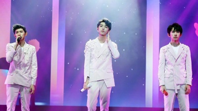 TFBOYS - 萤火