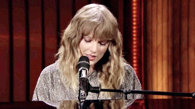 Taylor Swift - New Year's Day