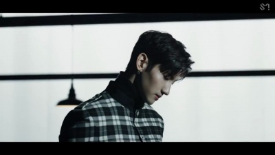 东方神起 - The Chance of Love