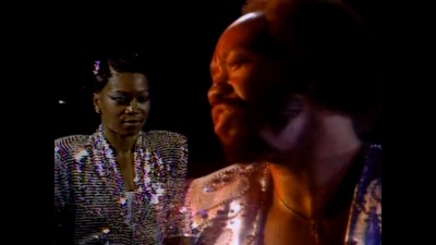 Earth, Wind & Fire - Let's Groove