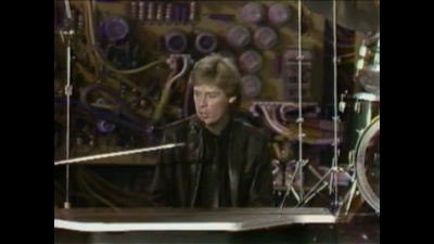 Daryl Hall And John Oates - Wait For Me