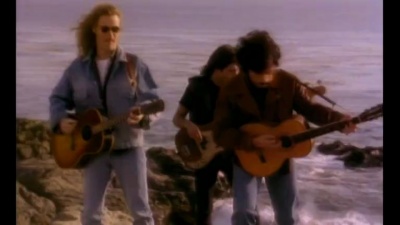Daryl Hall And John Oates - Don't Hold Back Your Love