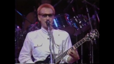men at work - I Can See It In Your Eyes (Live)