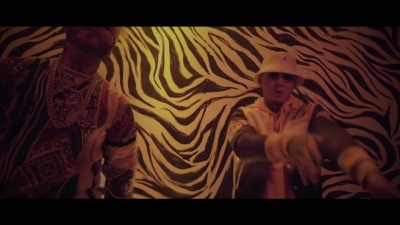Lary Over、Farruko - Que Tengo Que Hacer