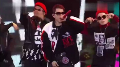 Block B(블락비) - Eureka & Boys And Girls - 2016MAMA 现场版 16/12/02