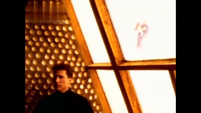 Orchestral Manoeuvres in the Dark - Sailing On The Seven Seas