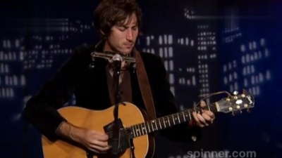 Matt Costa - Never Looking Back (Spinner.com Live Performance)