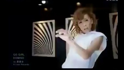 DOMINO - GO GiRL