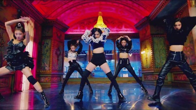ITZY(있지) - WANNABE