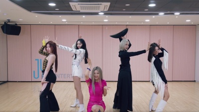 ITZY(있지) - Not Shy