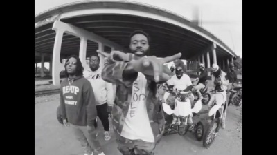 Deniro Farrar、CJ Shallow、Lil Lyokha - Wu-Tang