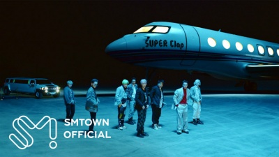 SUPER JUNIOR - SUPER Clap