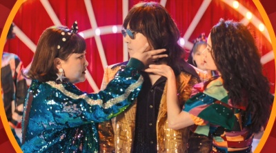 贾玲、沈腾、张小斐 - 路灯下的小姑娘