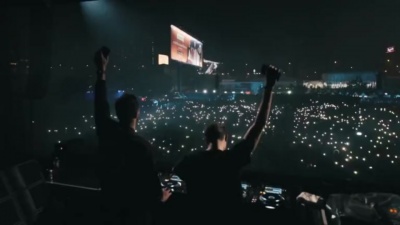 NWYR、Andrew Rayel - The Melody