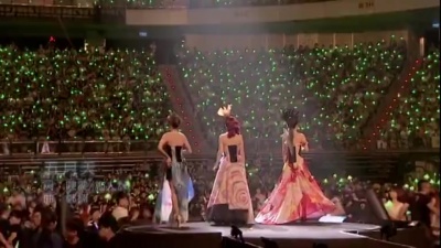 S.H.E - 五月天