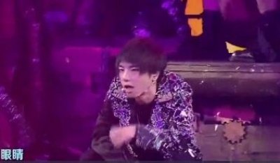 华晨宇 - To Be Free