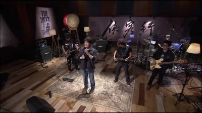 周华健、大事发声·录音棚现场 - 笑英雄