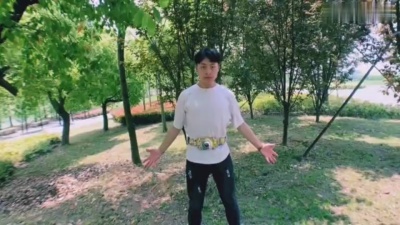 归海一刀 - 再来一波童年的铠甲勇士帝皇侠