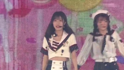 GNZ48左婧媛、GNZ48熊心瑶、GNZ48冯嘉希、熊心瑶、SNH48左婧媛 - 结伴