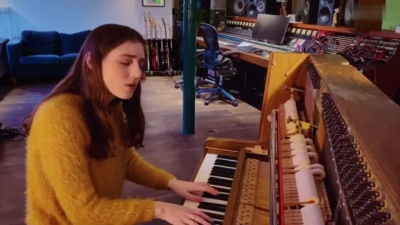 Birdy - Second Hand News