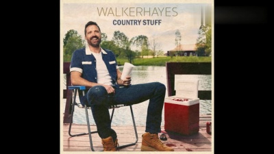 Walker Hayes、Lori McKenna - Briefcase(feat. Lori McKenna)
