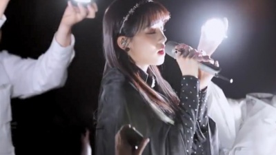 宋雨琦 (YUQI)、爆裂舞台 - Giant(巨人)