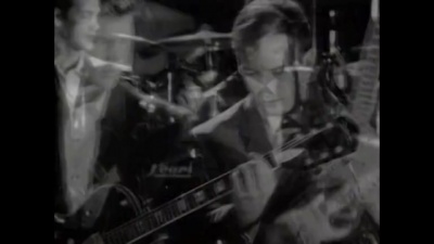 Chris Isaak - Blue Hotel