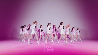 韩国人梨梨 - IZONE-Segret story of the Swan