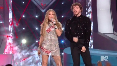Jack Harlow、Fergie - First Kiss + First Class
